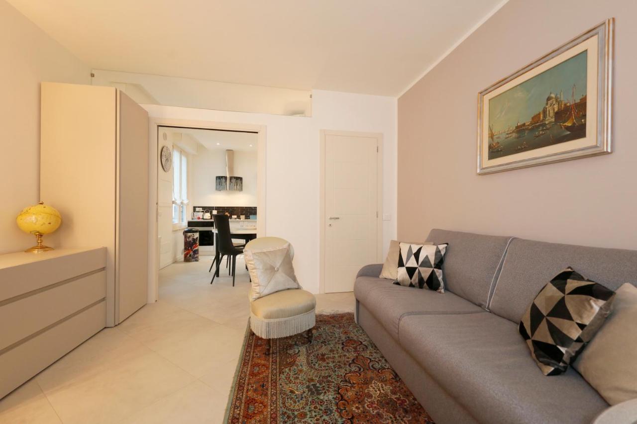 Siena Uptown - Sabrina'S Charming Apartment Esterno foto