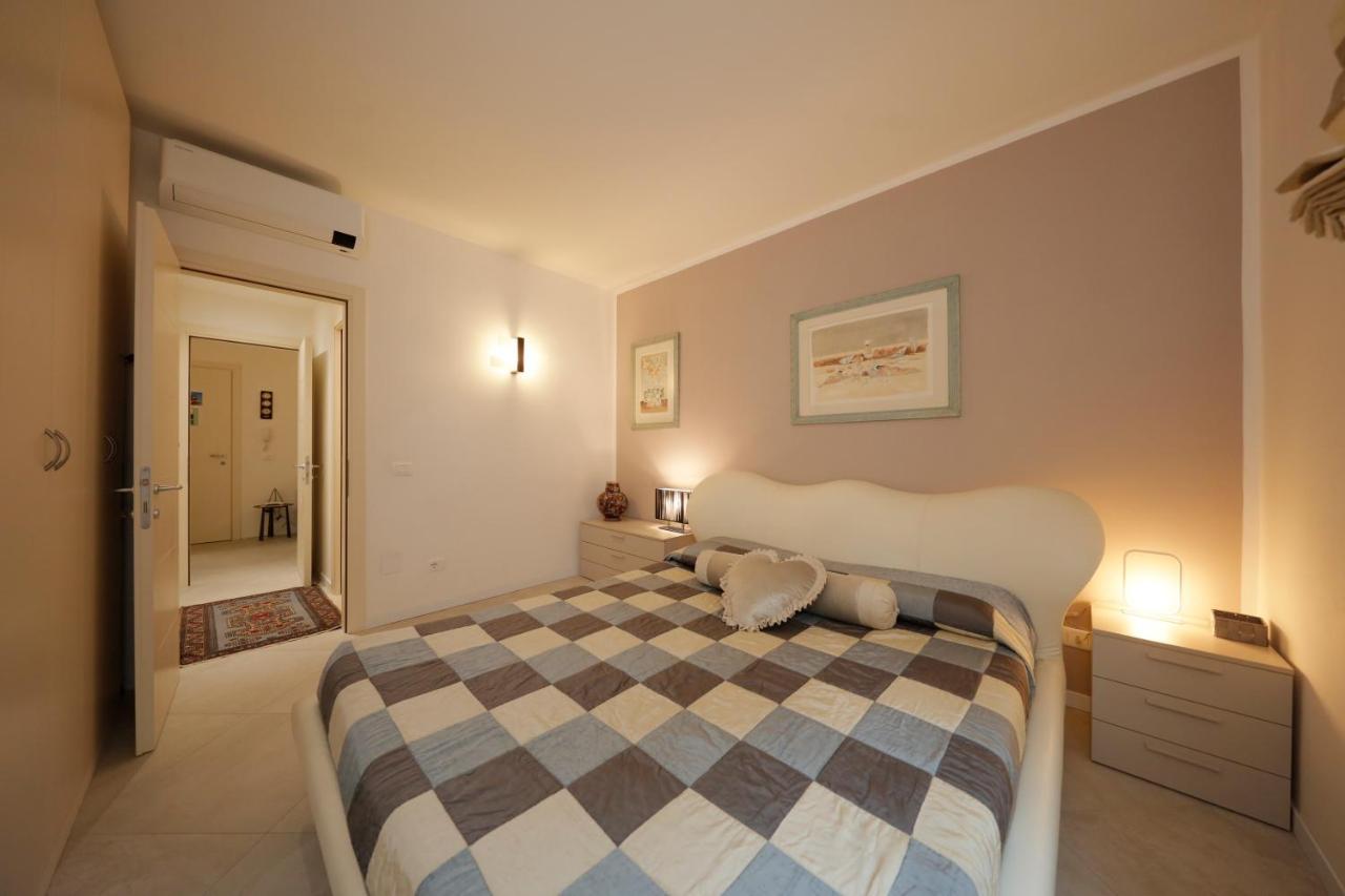 Siena Uptown - Sabrina'S Charming Apartment Esterno foto