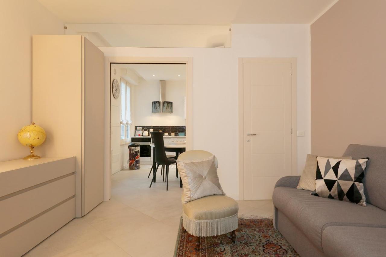 Siena Uptown - Sabrina'S Charming Apartment Esterno foto