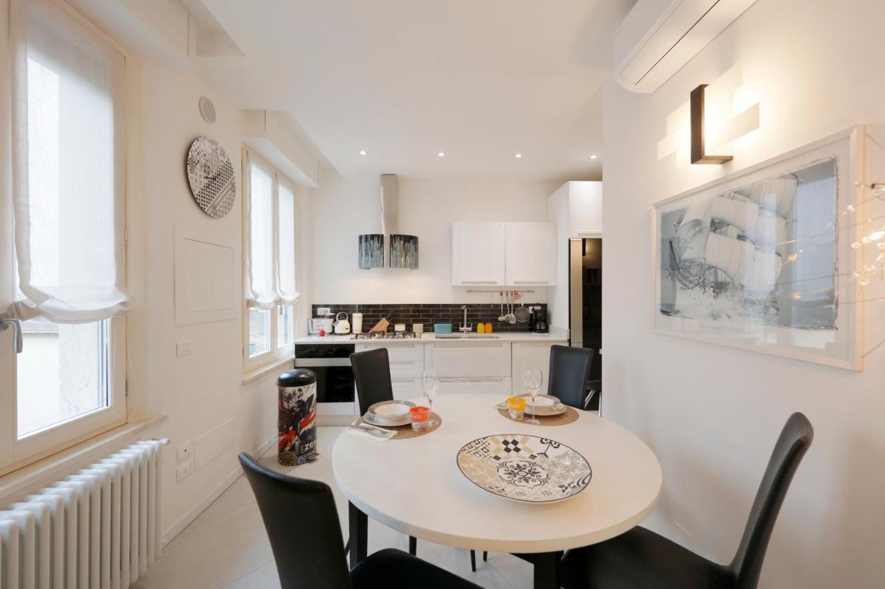 Siena Uptown - Sabrina'S Charming Apartment Esterno foto
