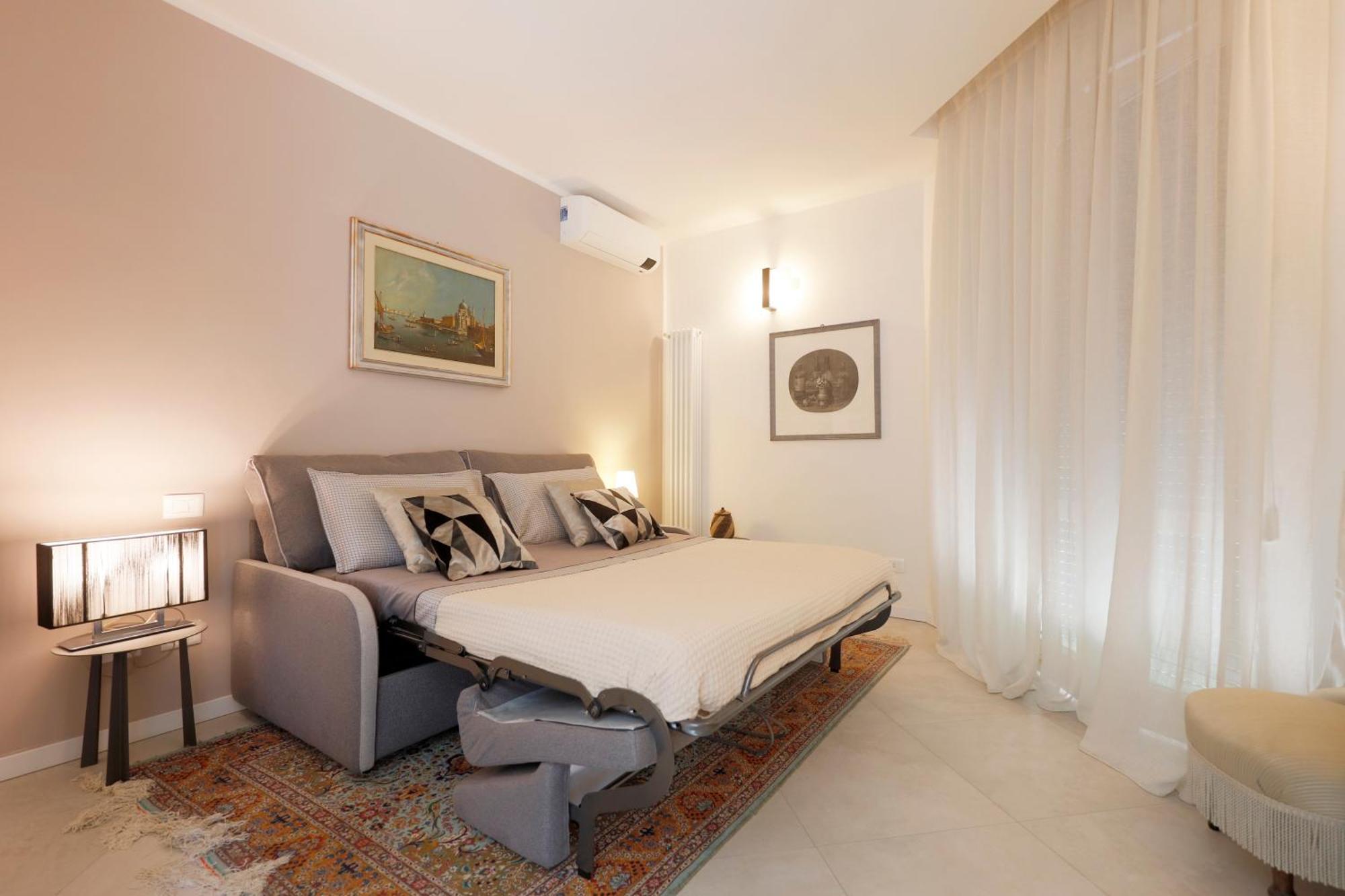 Siena Uptown - Sabrina'S Charming Apartment Esterno foto
